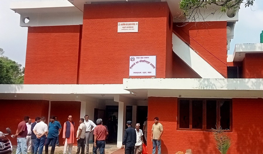 मधेश सरकार जेनजी प्रदर्शनके सहिद परिवारके अढाई लाख प्रदान हए करेबाला